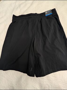 Mondetta Black Athletic Shorts with Elastic Waist